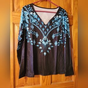 Black Long-Sleeve V-Neck Top with Blue Floral Motif (C03)